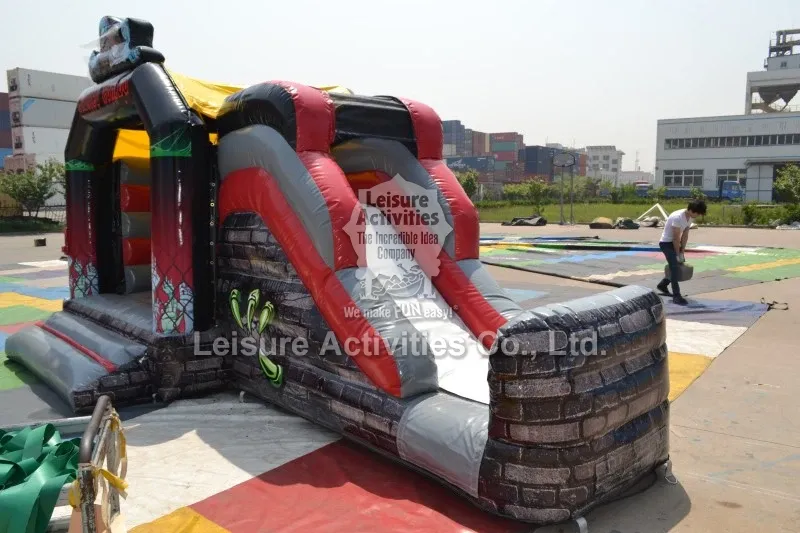Small Inflatable Multiplay Bouncy Castles Haunted With Slide Small Inflatable Multiplay Bouncy Castles Haunted With Slide